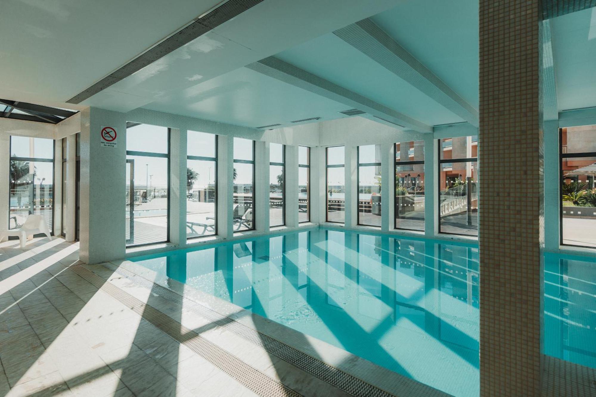 Real Marina Hotel & Spa Olhao Luaran gambar The swimming pool