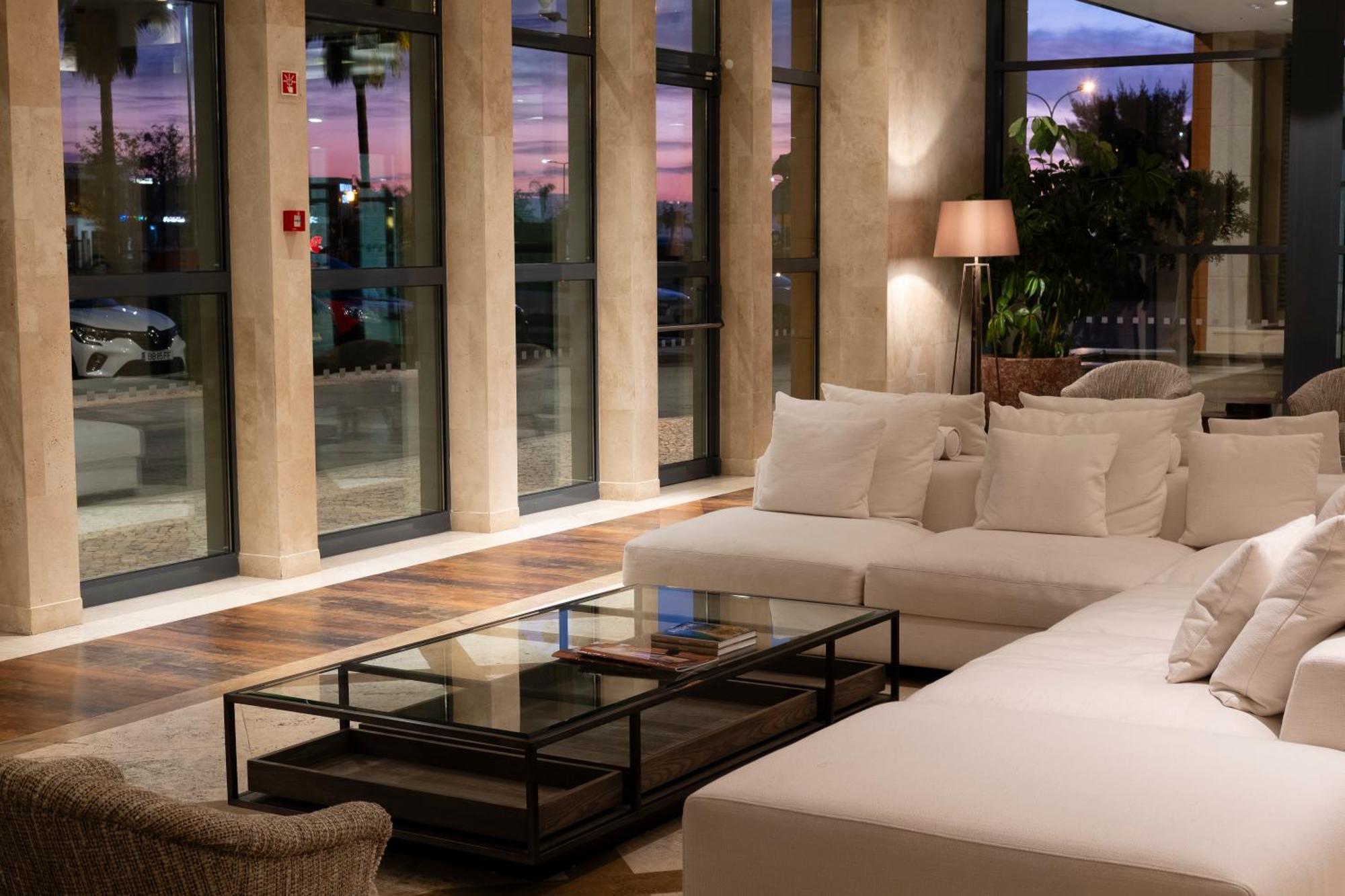 Real Marina Hotel & Spa Olhao Luaran gambar Lobby