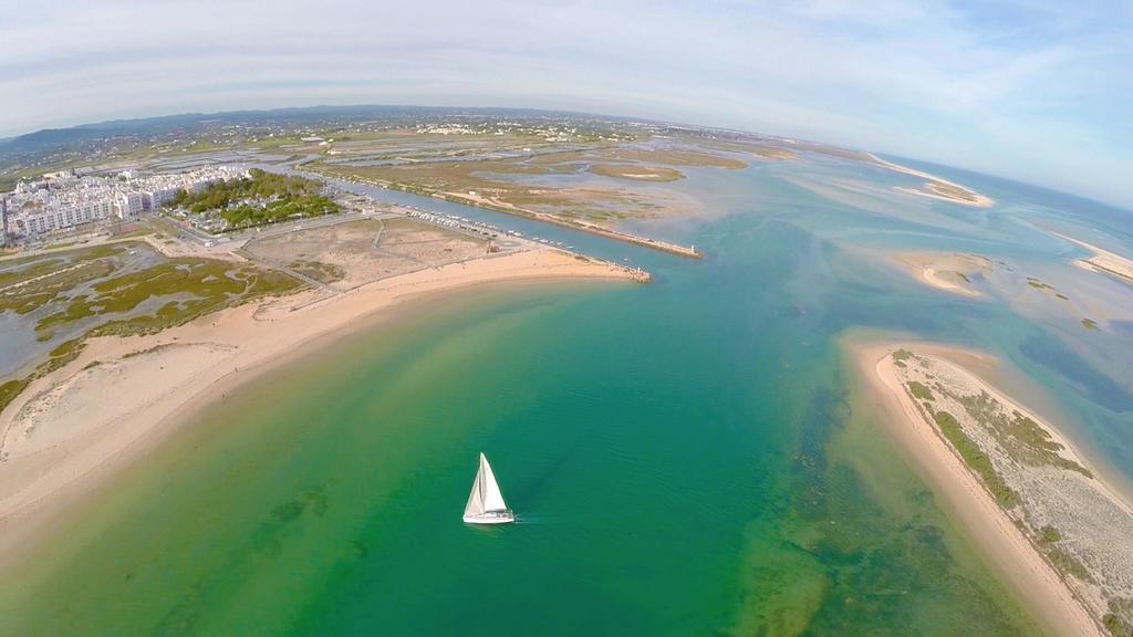 Real Marina Hotel & Spa Olhao Luaran gambar Aerial view of the bay