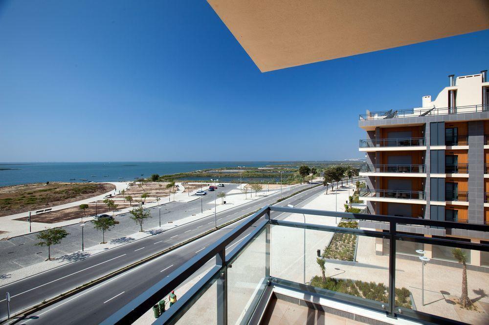 Real Marina Hotel & Spa Olhao Luaran gambar View of the sea from the apartment